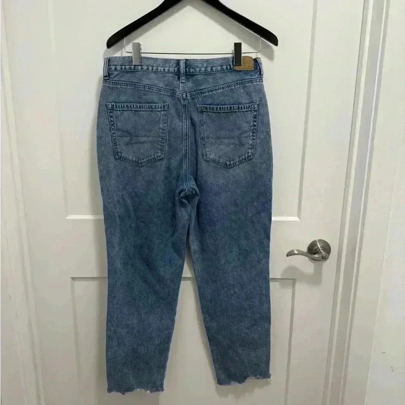 American Eagle Outfitters Women's Blue Mom Jeans - Picture 2 of 4